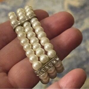 Child's Pearl Bracelet Rhinestone Vintage Stretch 3 Strand Faux Small
